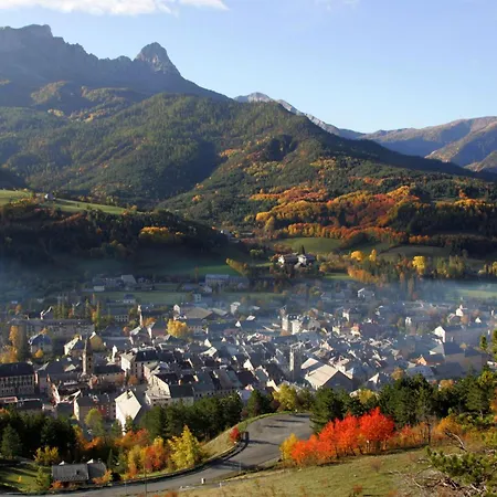 La Capitale - Les De L Argile * Barcelonnette